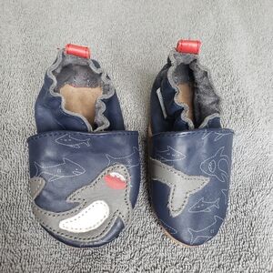 Robeez Baby Shoes Size 0-6 Months Blue Leather Shark Barefoot Flexible